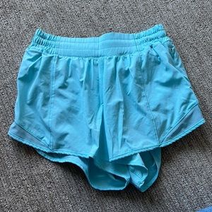 Lululemon hotty hot short tall